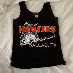 Hooters Tank